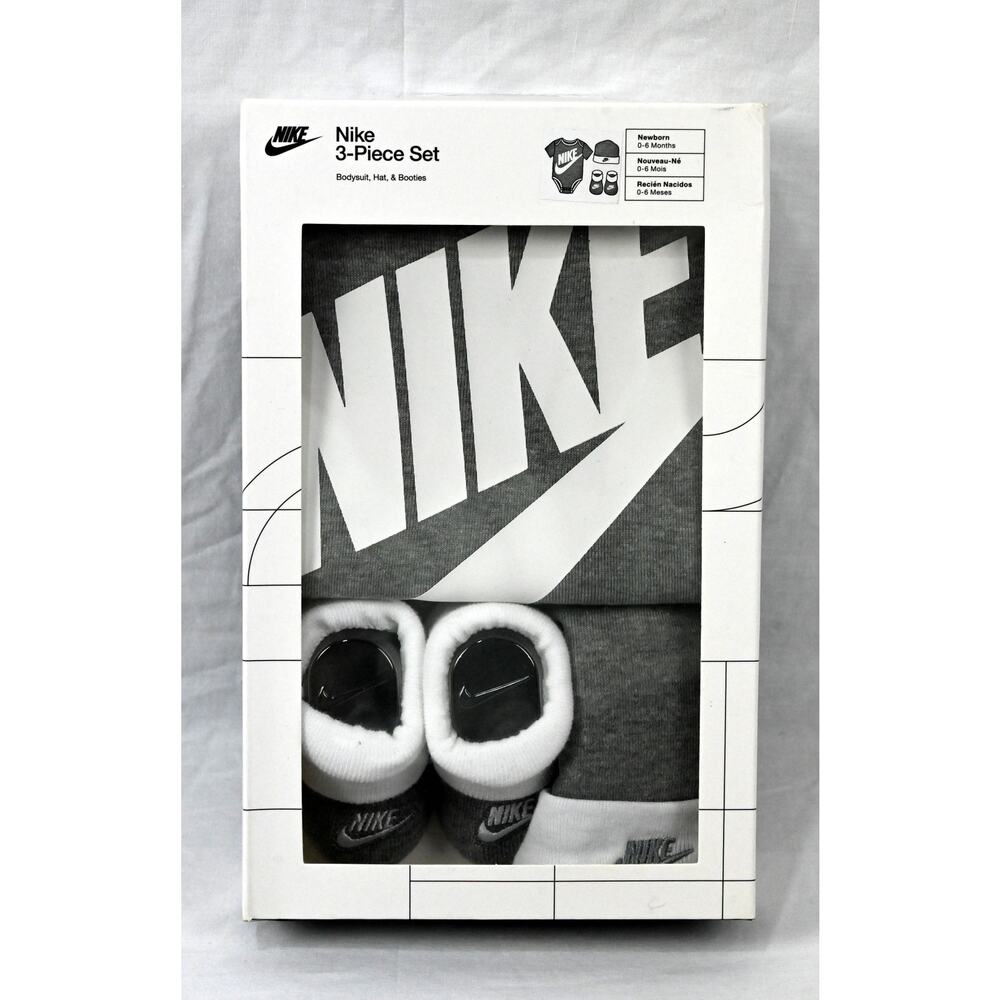 Nike 3 PC Set Newborn 0-6 Months LN-0073-42